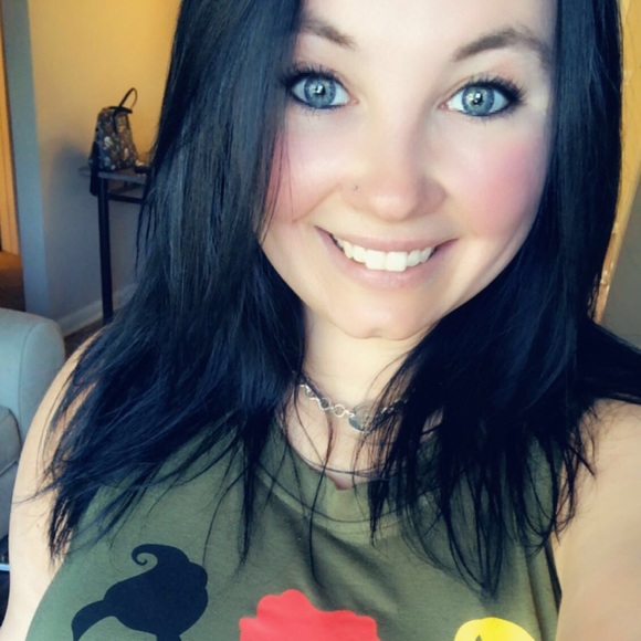 Meet your Posher, Ami - Picture 1 of 1